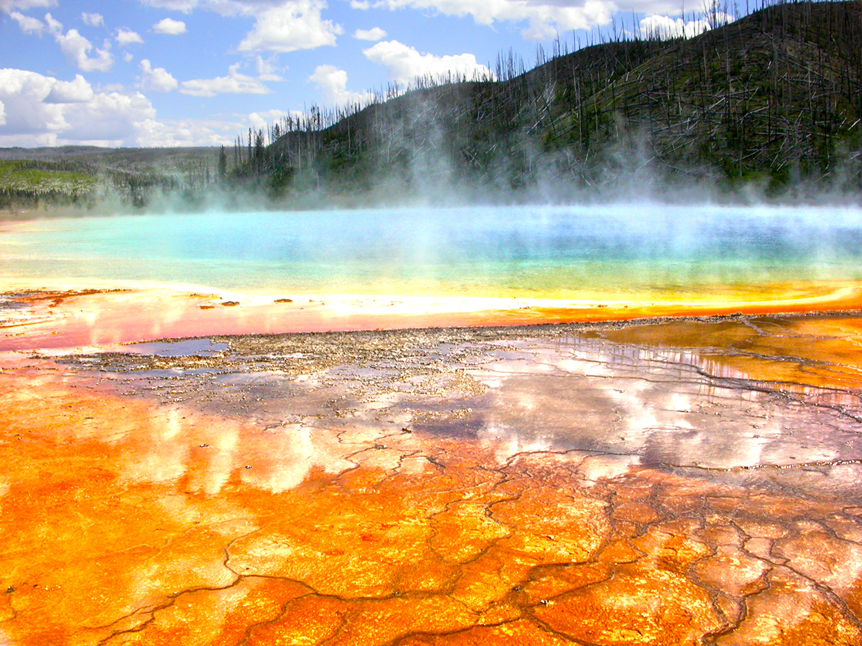 Ancient helium found escaping under yellowstone park