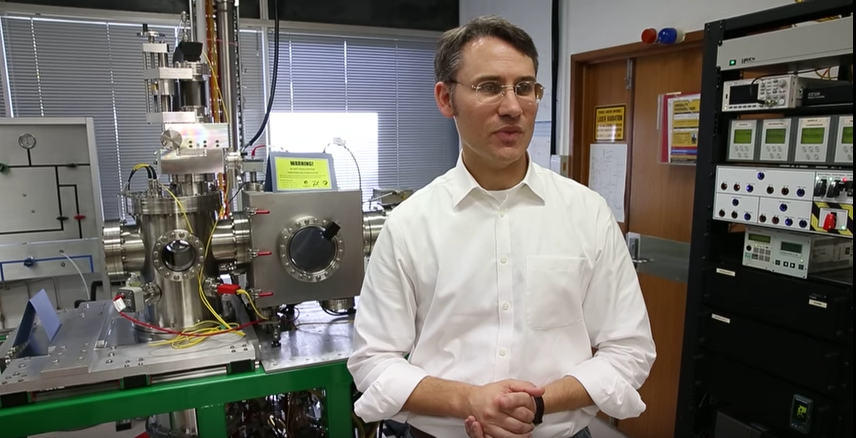 Helium microscope studies samples without damaging them Paul Dastoor